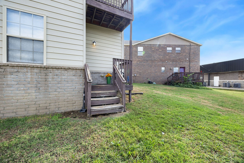 main property photo 23