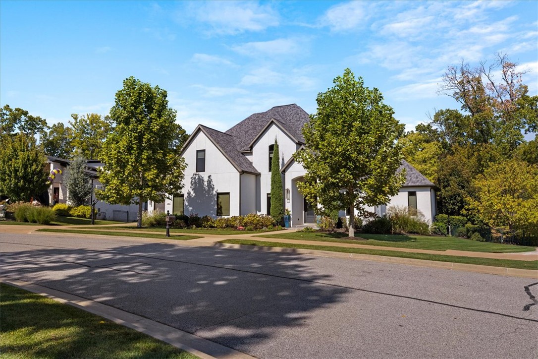 main property photo 50