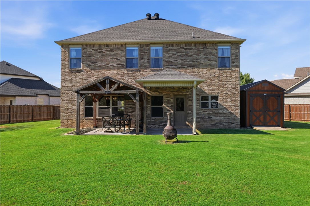 main property photo 35