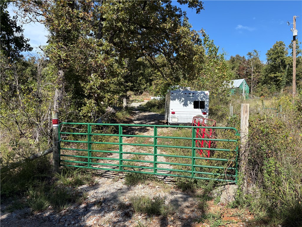 main property photo 6