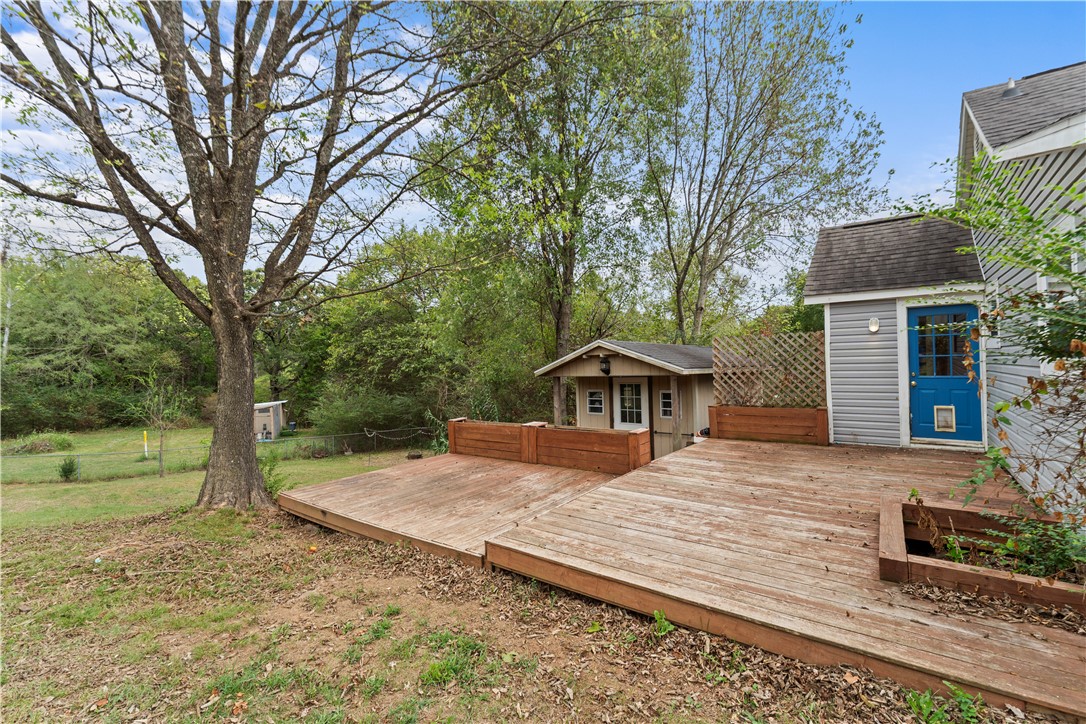 main property photo 19