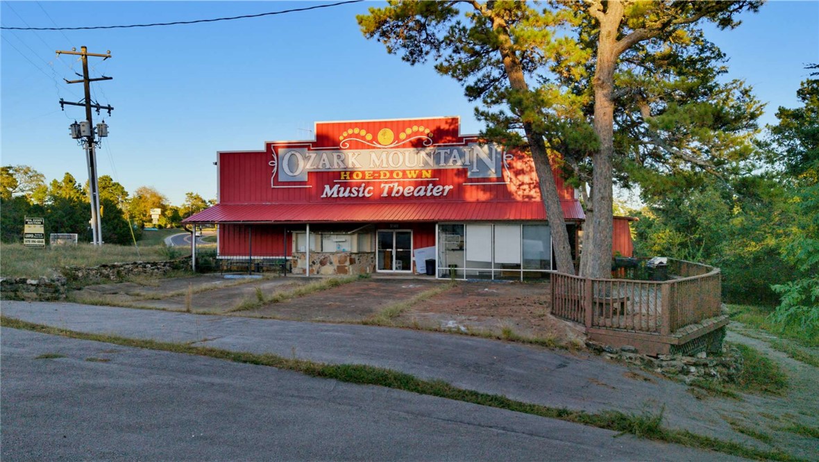 main property photo 1