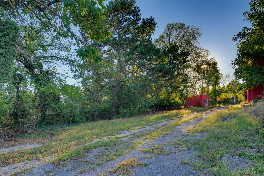 main property photo 26