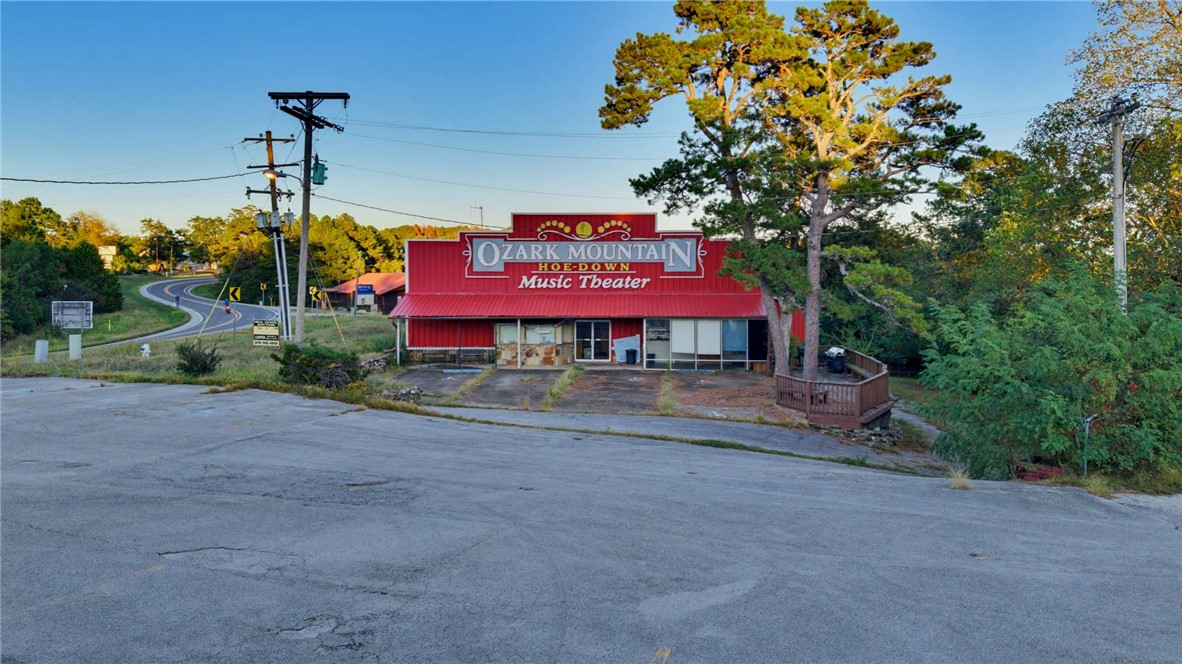 main property photo 4