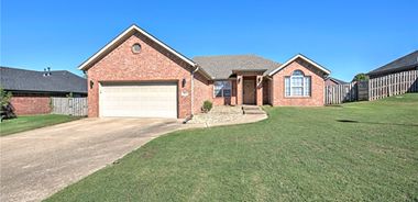 image of property with 3 Bed | 2 Bath | 1,594 Sqft