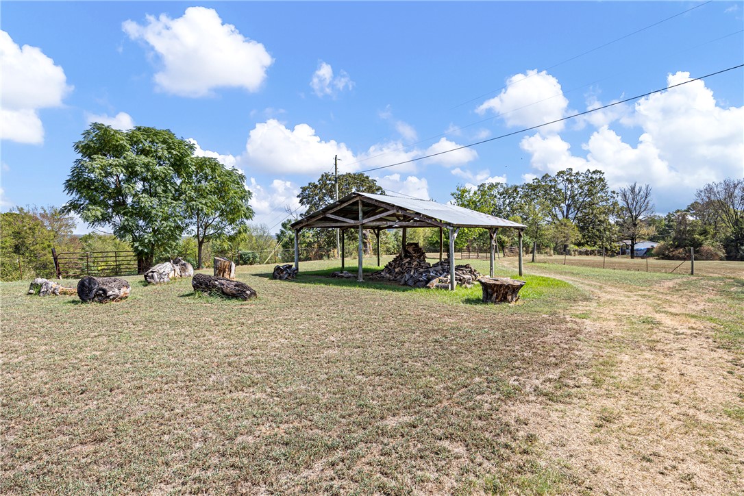 main property photo 45