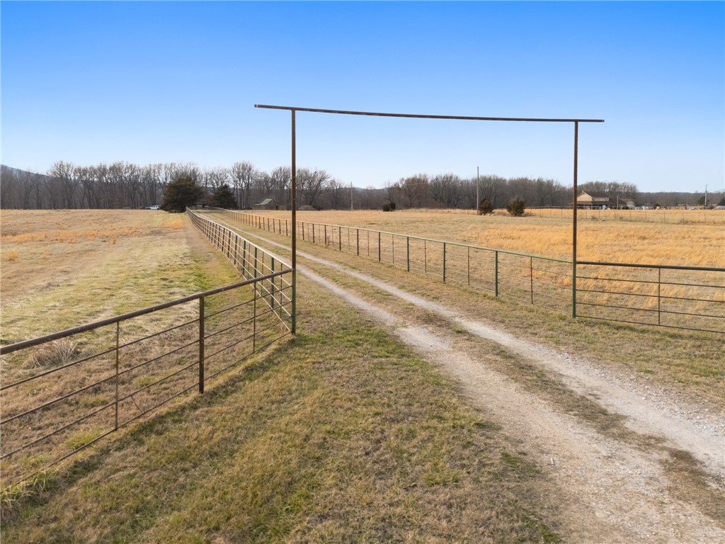 main property photo 13