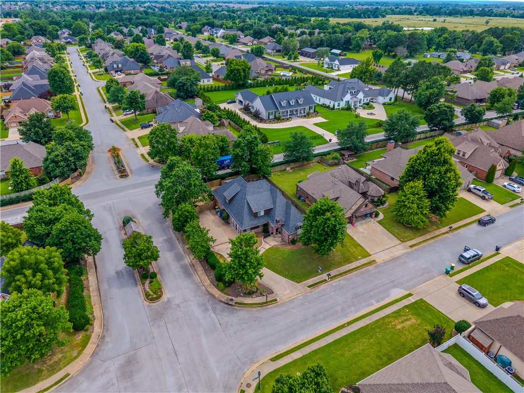 main property photo 26