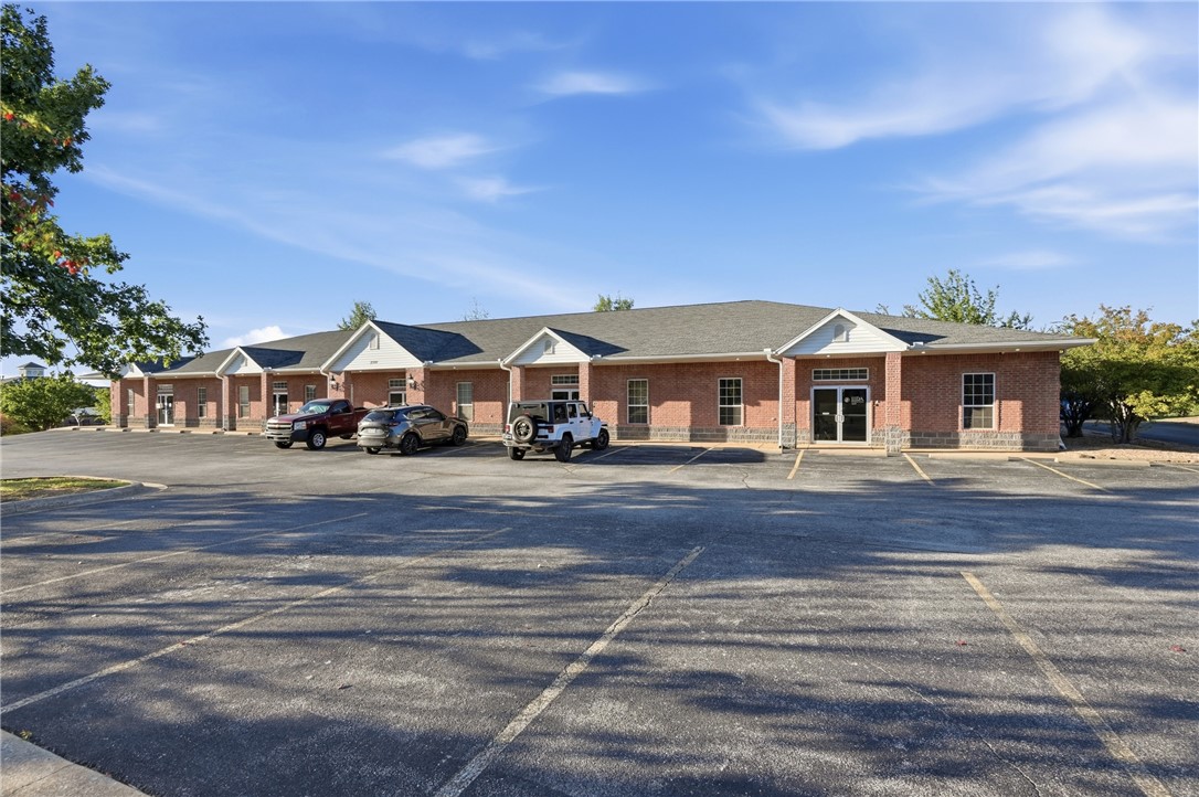 main property photo 1