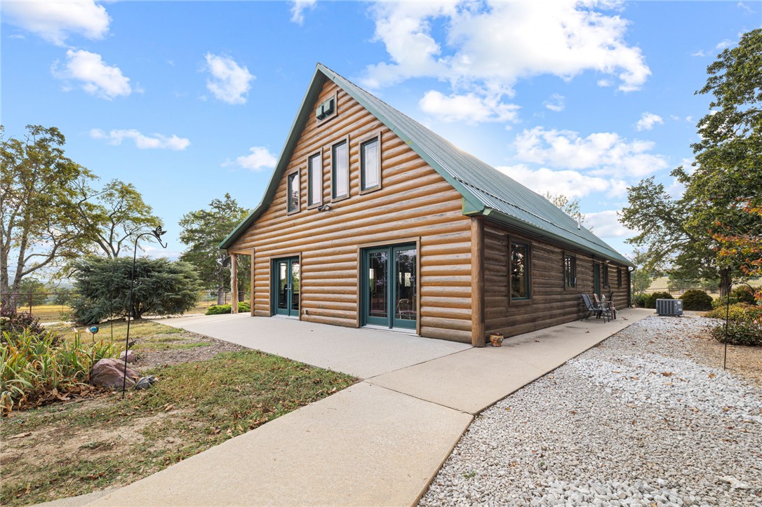 main property photo 33