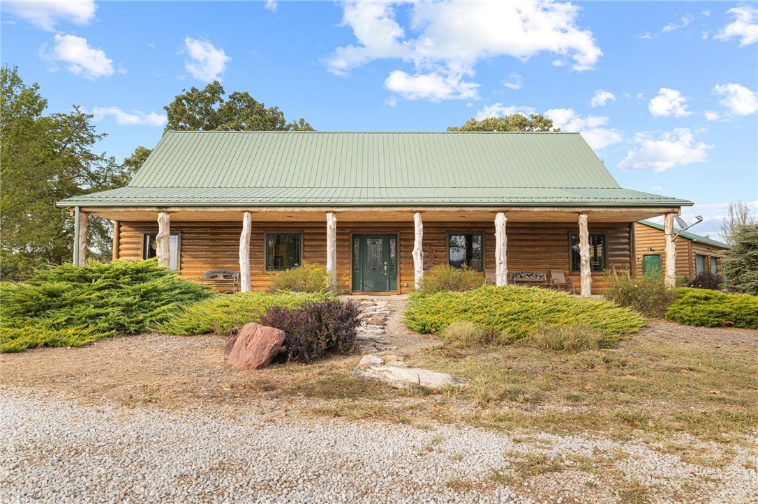 main property photo 5