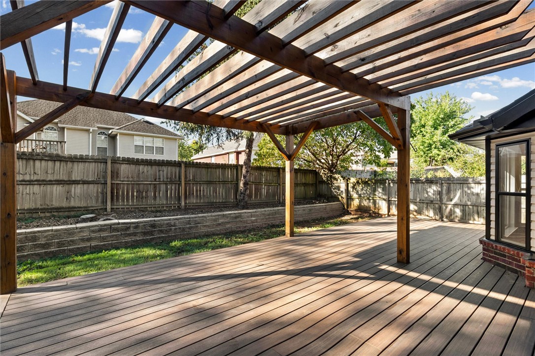 main property photo 38