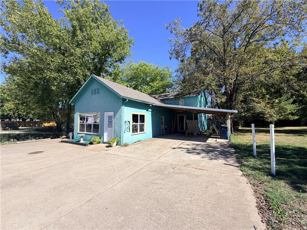 main property photo 36