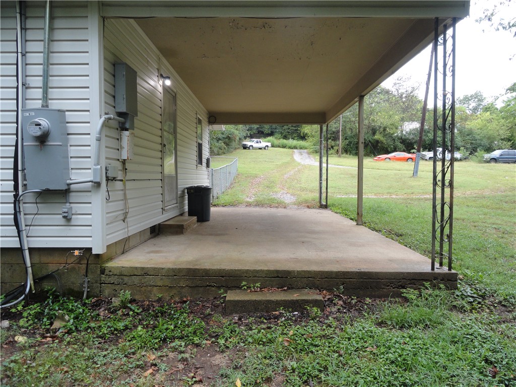 main property photo 8