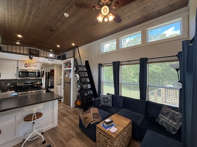 main property photo 22
