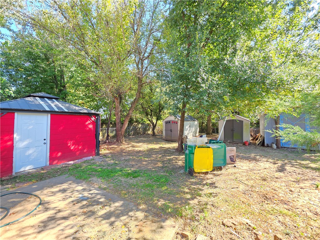main property photo 22