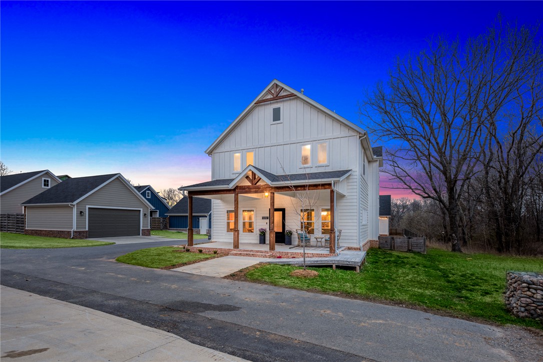 main property photo 15