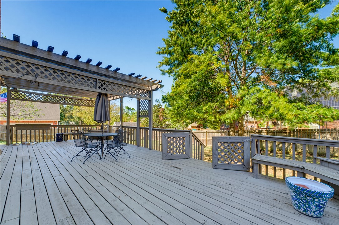 main property photo 44