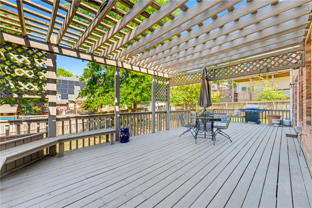 main property photo 45