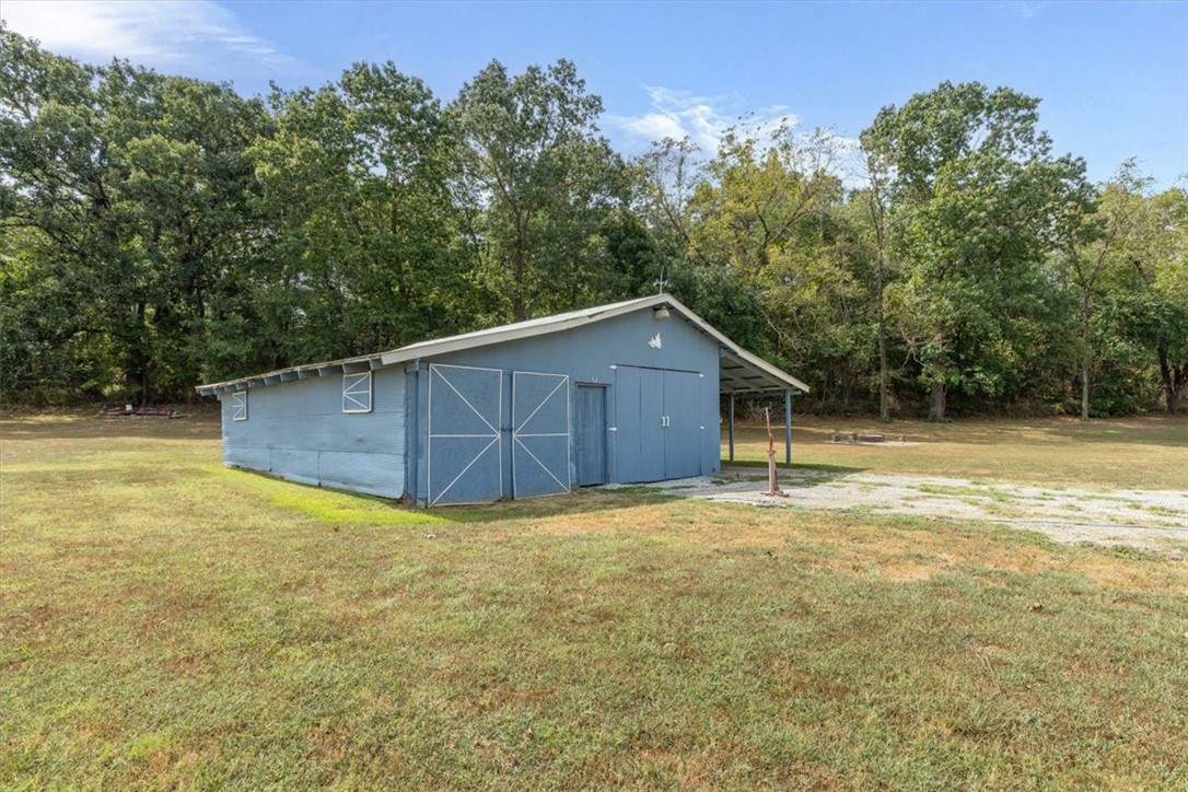 main property photo 27