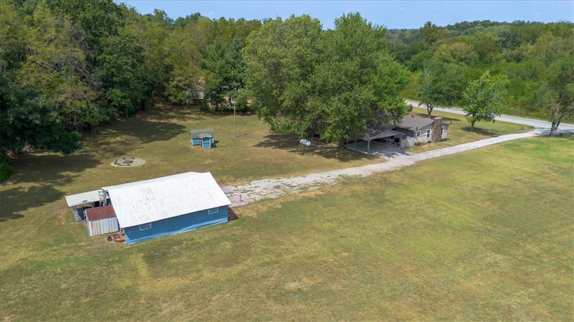 main property photo 37