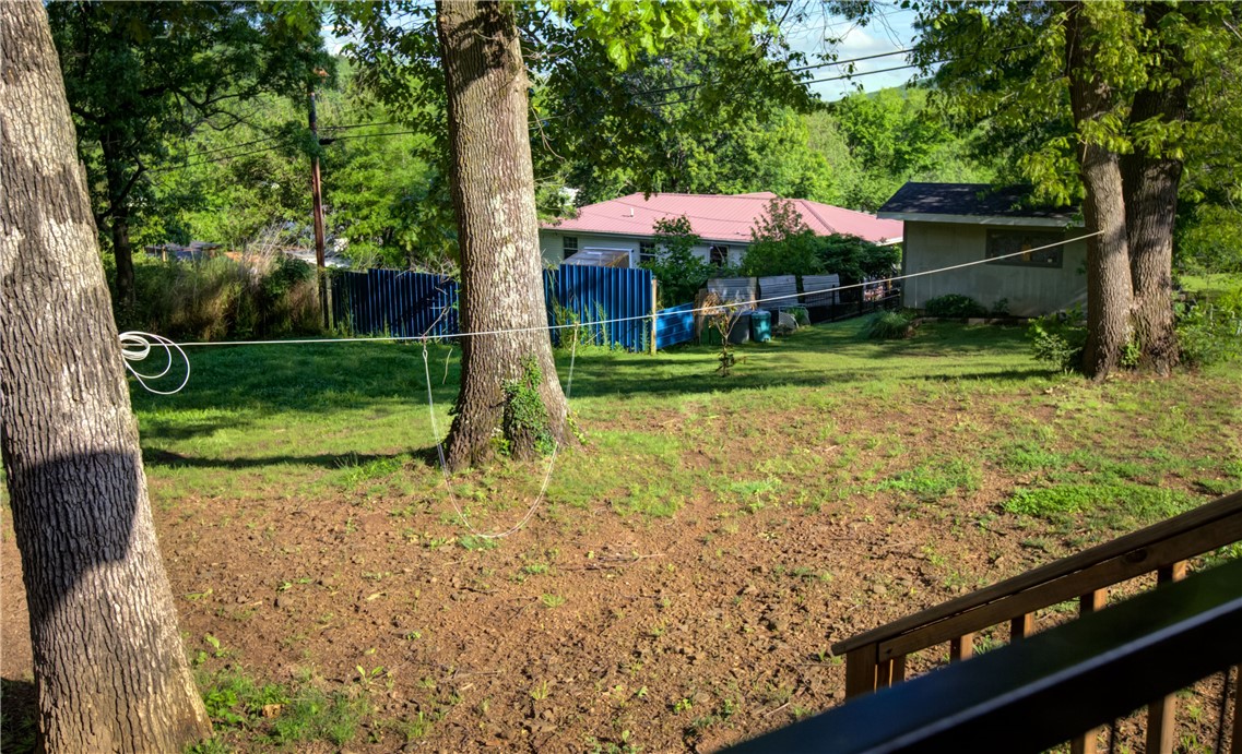 main property photo 23