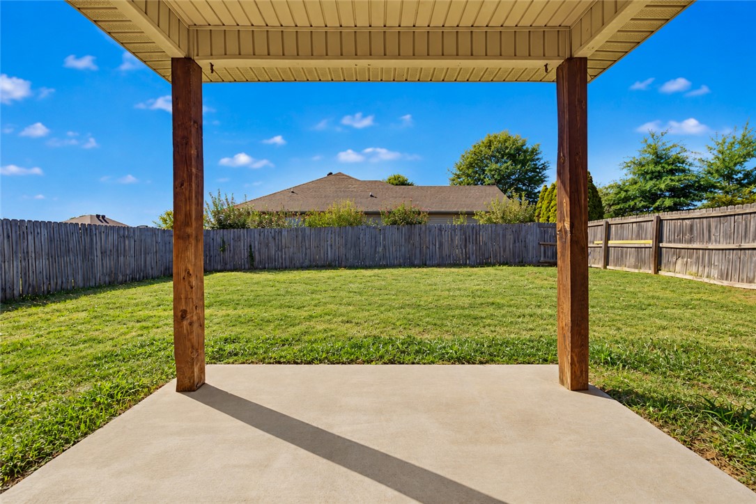 main property photo 17