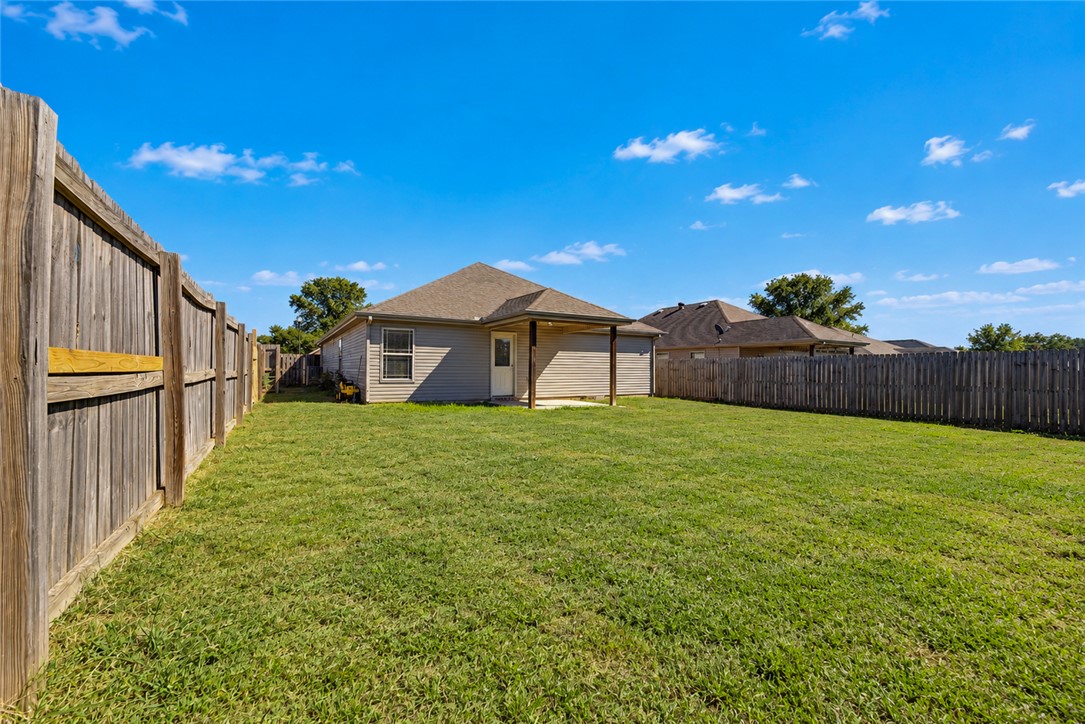 main property photo 20