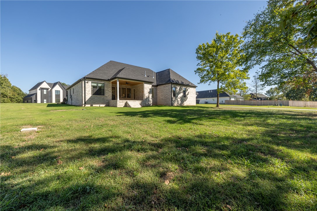main property photo 39