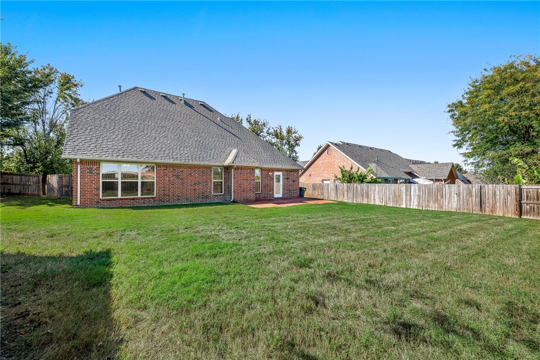 main property photo 26