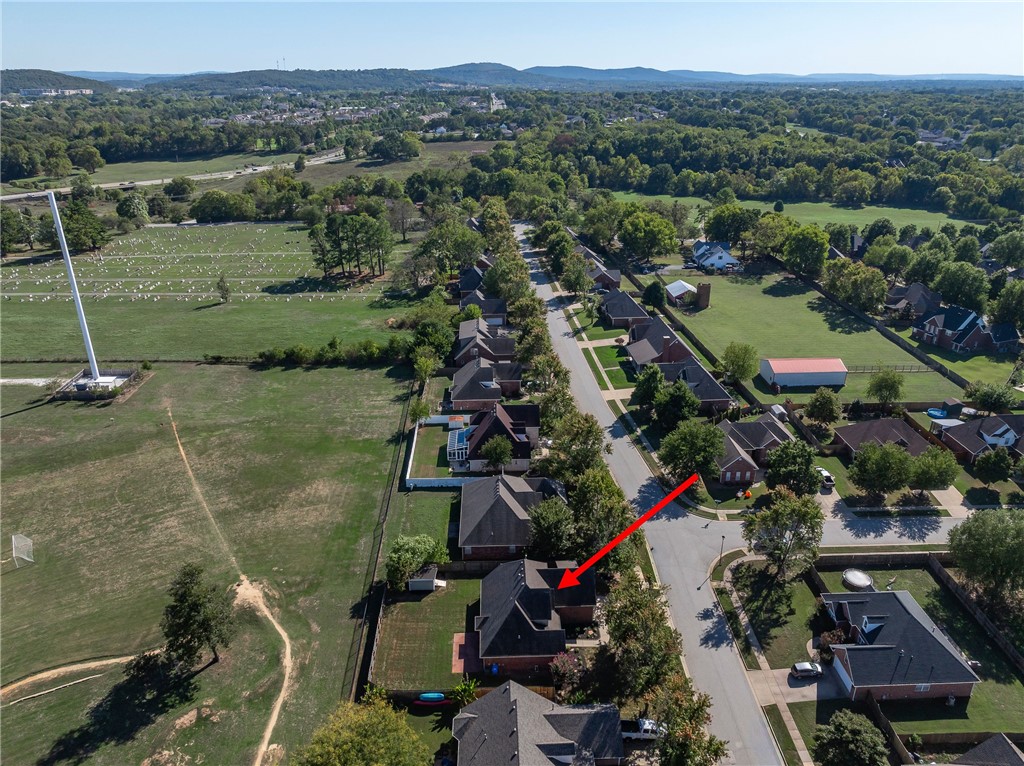 main property photo 34