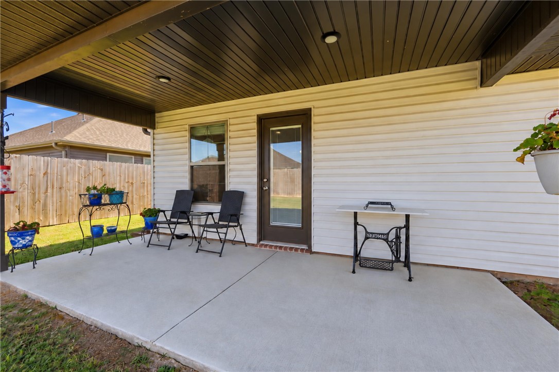 main property photo 23