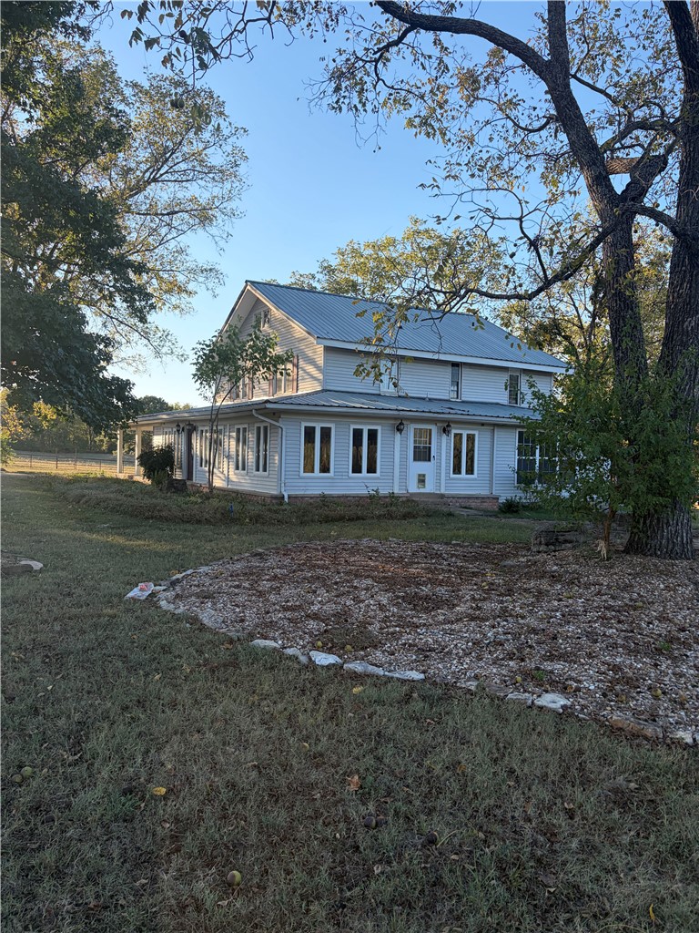 main property photo 3