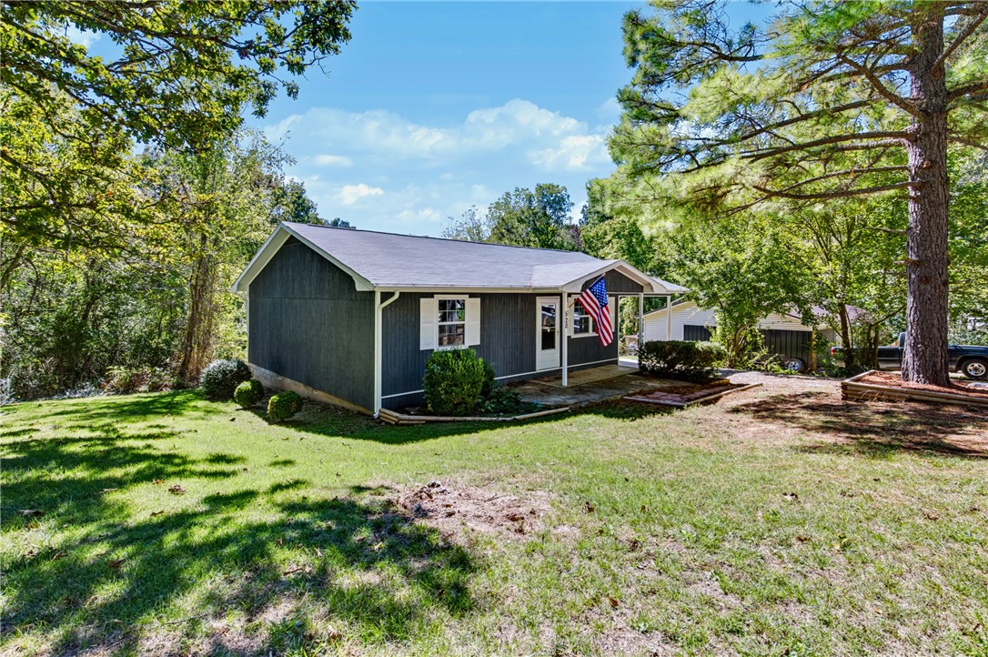 main property photo 29