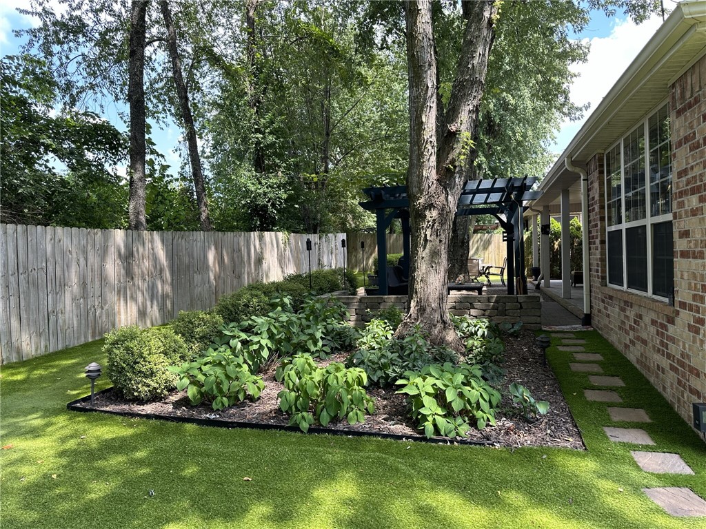 main property photo 38