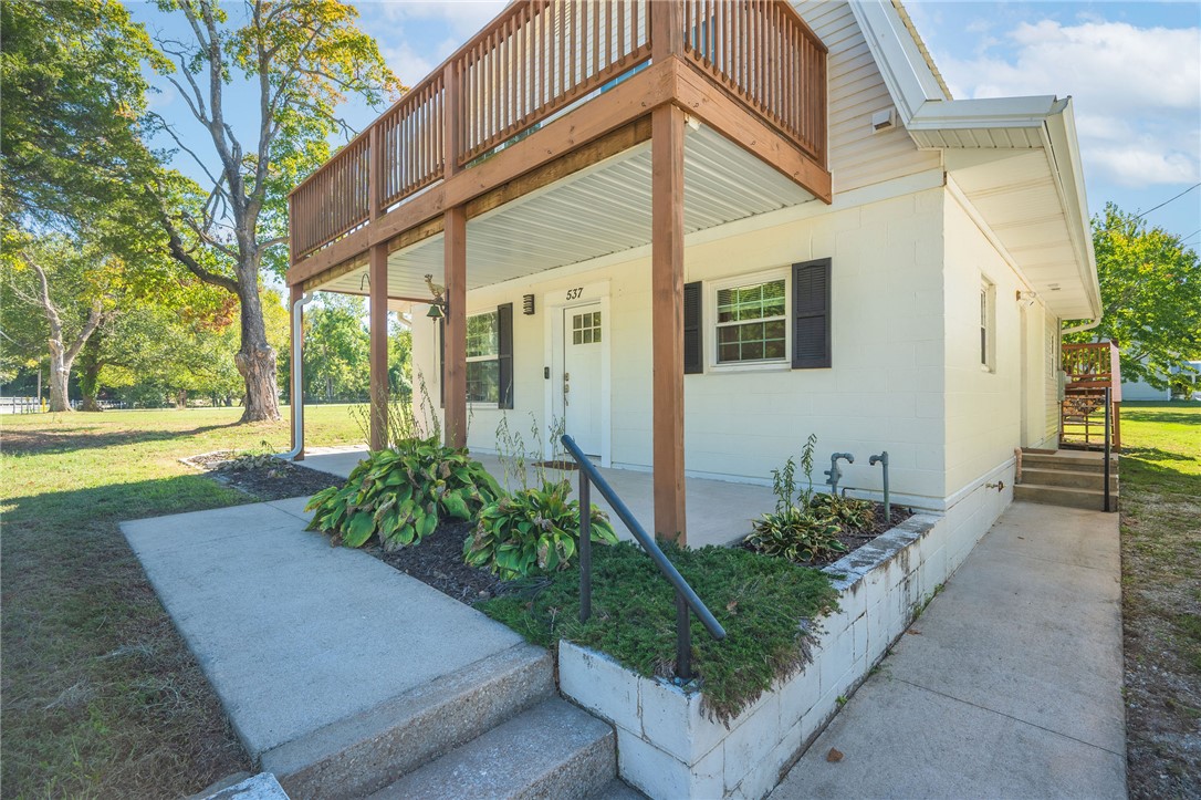 main property photo 2