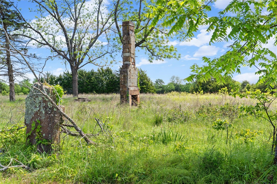 main property photo 13