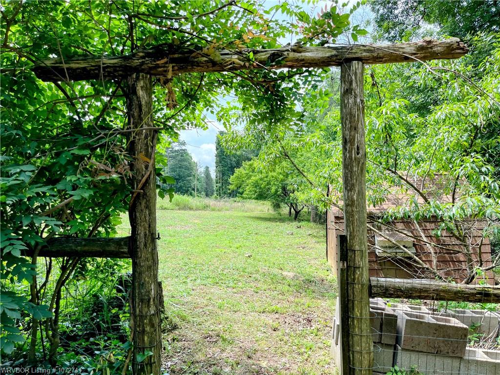 main property photo 17