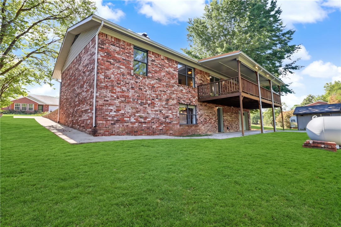 main property photo 44