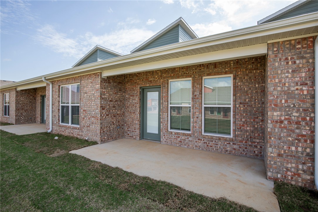 main property photo 3