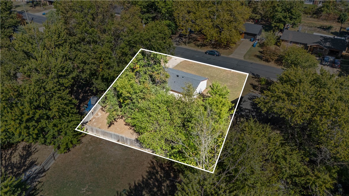 main property photo 25