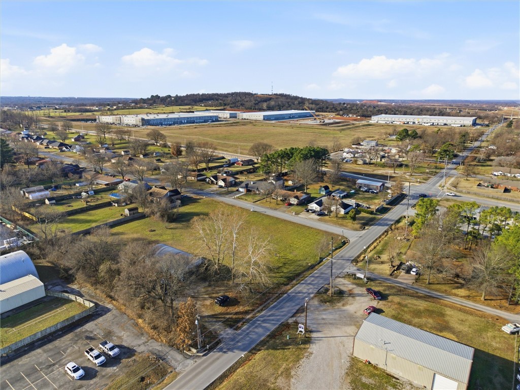main property photo 27