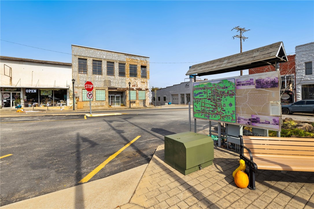 main property photo 30