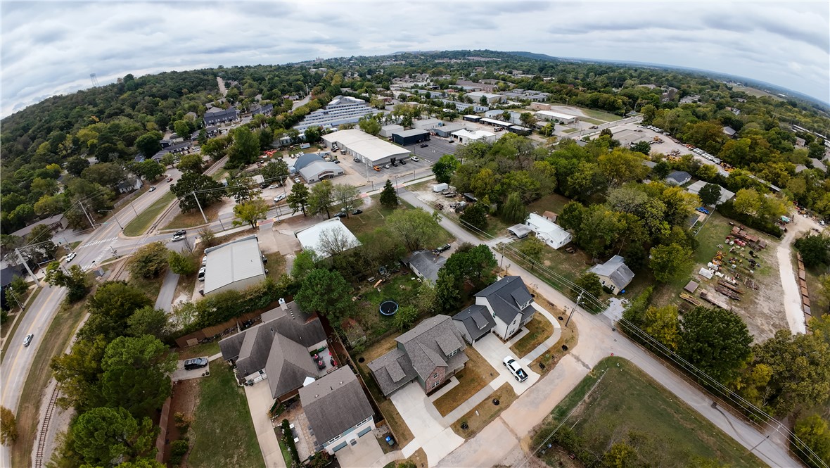 main property photo 36