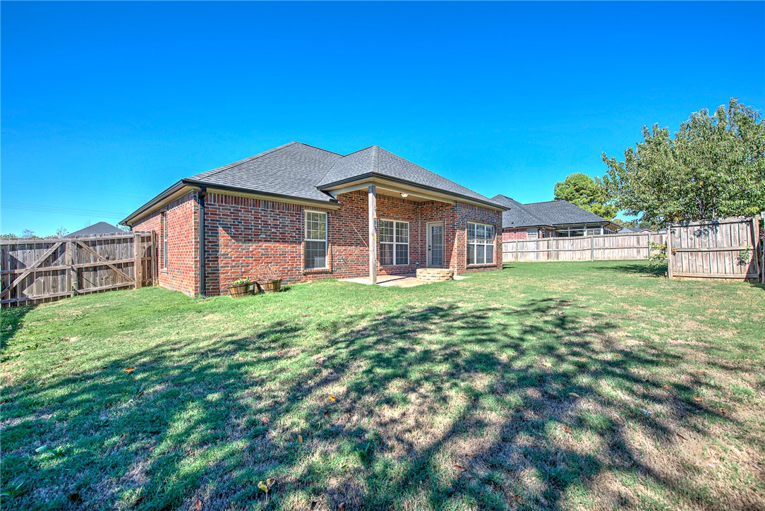main property photo 23