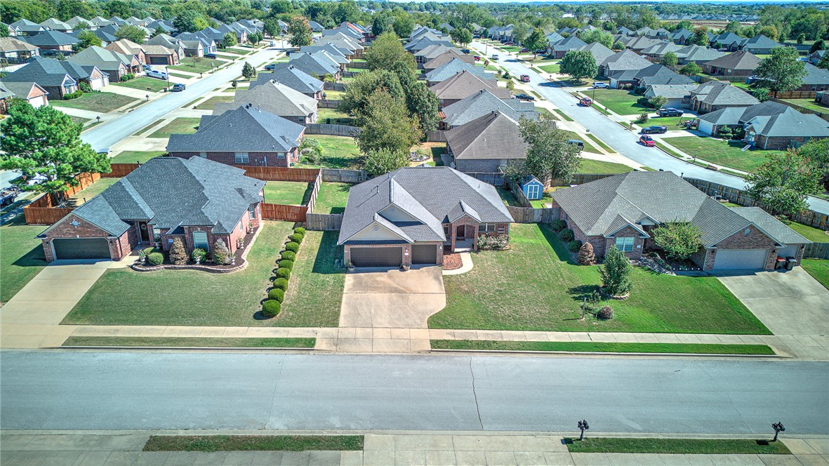 main property photo 25