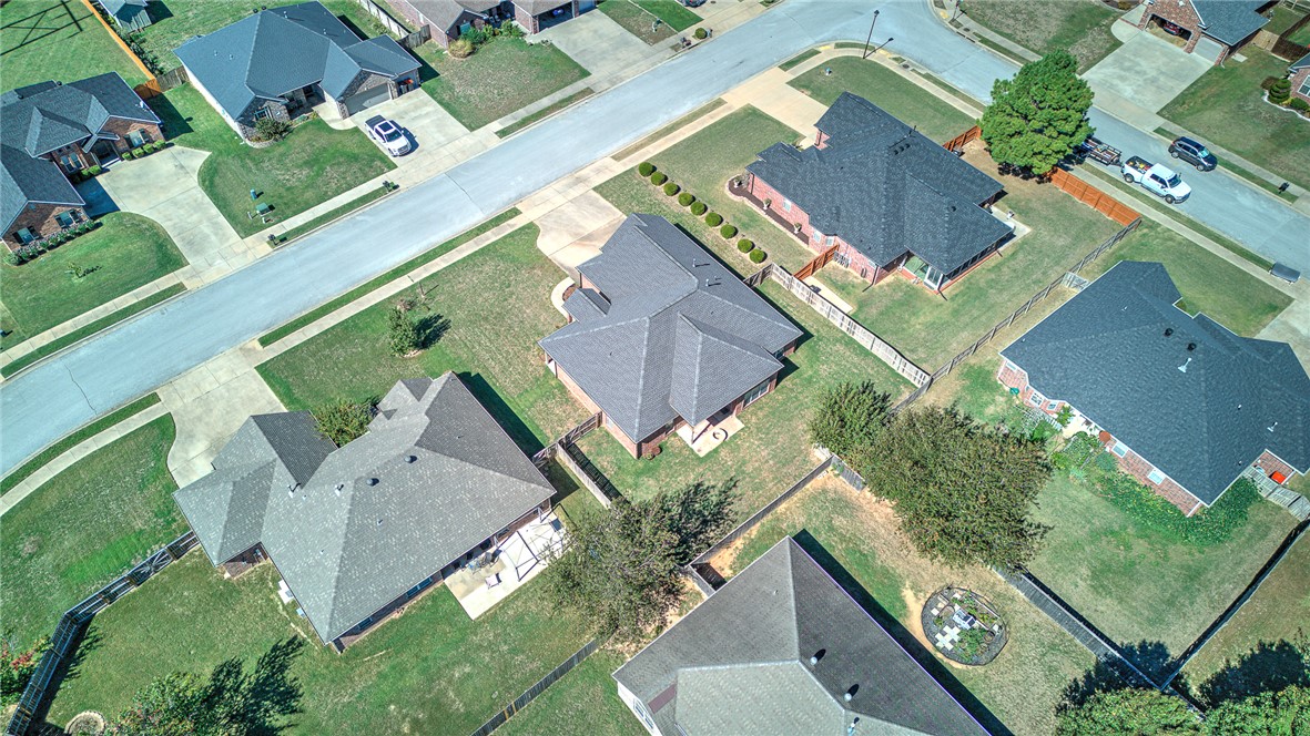 main property photo 26