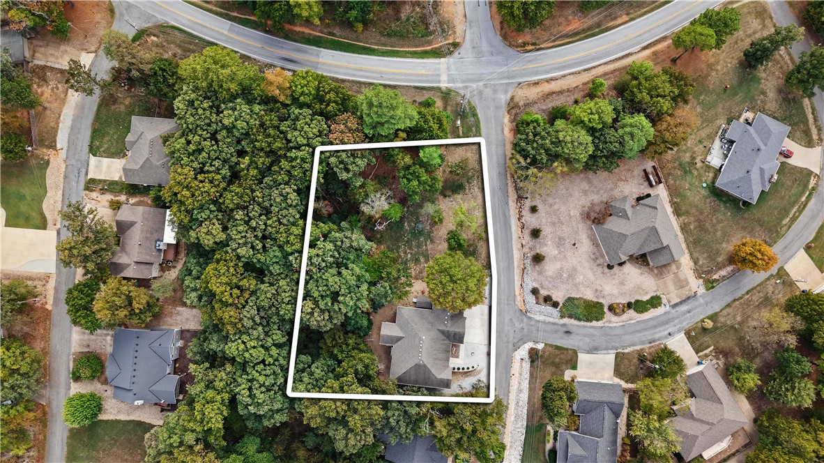 main property photo 33
