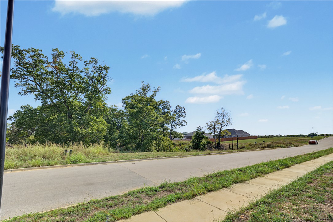 main property photo 7