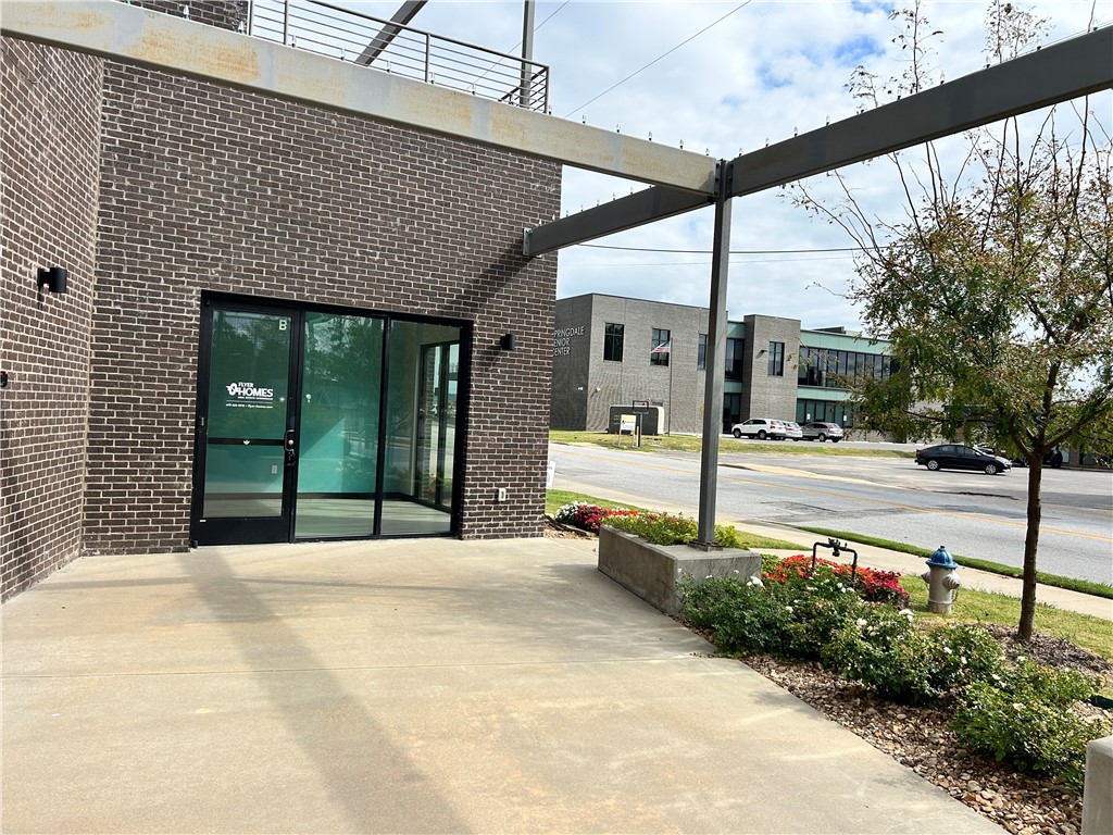 main property photo 11